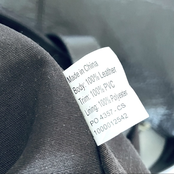 The Sak Original Leather Shoulder Bag - Picture 11 of 12